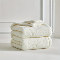Ultra-Soft Sherpa Fleece Blanket – Warm and Comfortable for Home