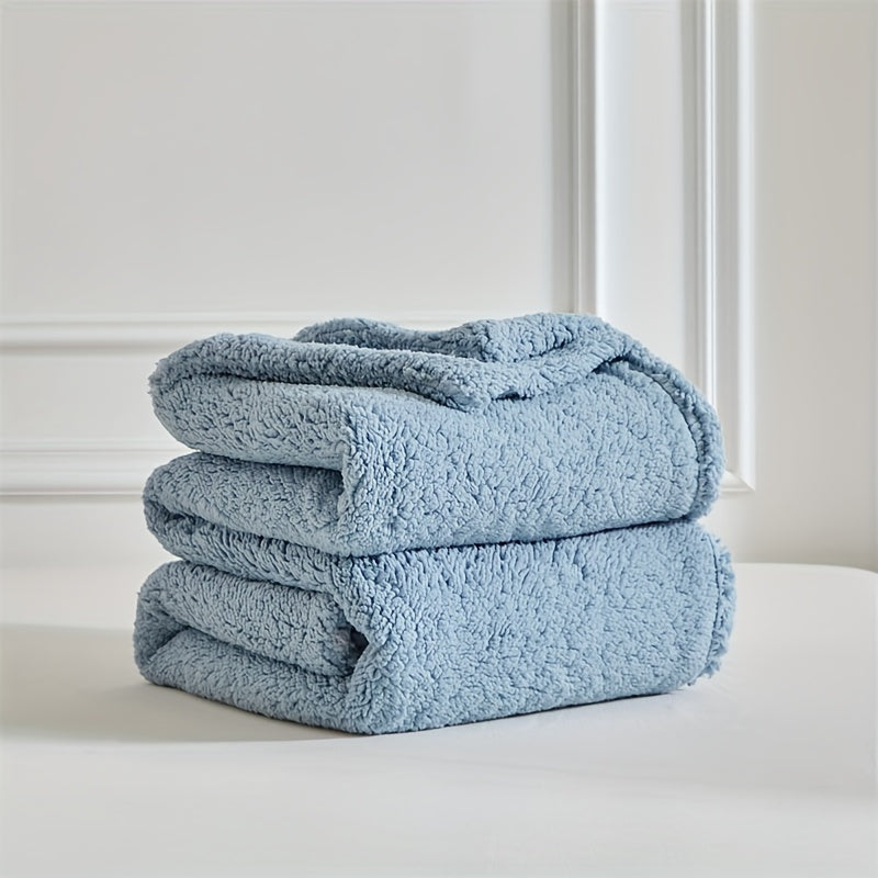 Ultra-Soft Sherpa Fleece Blanket – Warm and Comfortable for Home