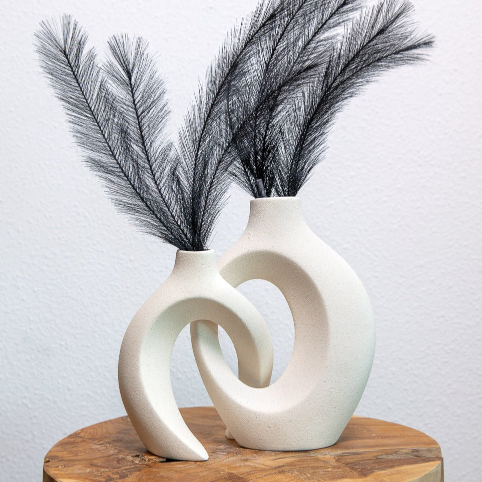 Unique Flower Vase - Intertwined Design