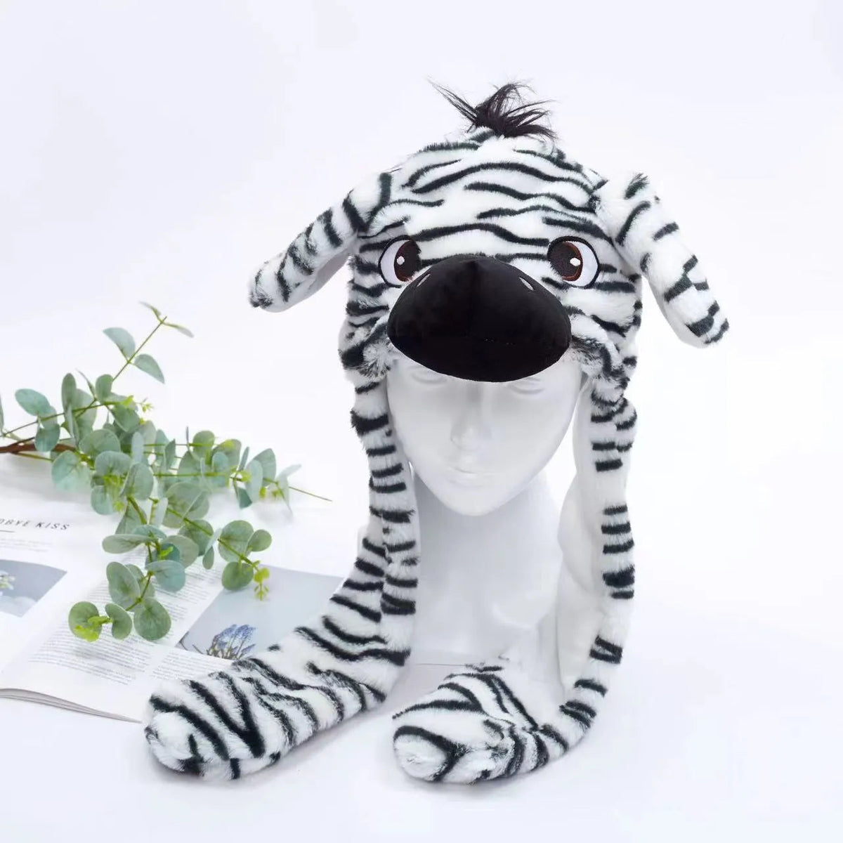 Unisex Hat with Moving Ears for Festive Occasions