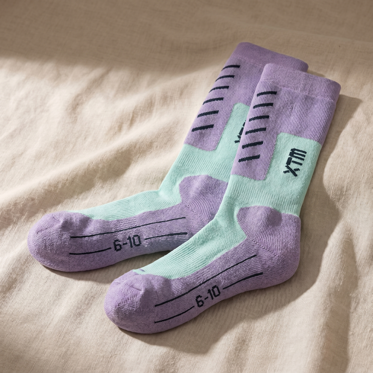 Unisex Merino Wool Snowboard Socks | Technical Winter Knee-High Socks with Zoned Cushioning