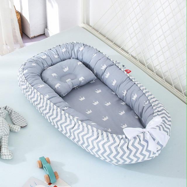 Unisex Portable Baby Lounger & Snuggle Nest