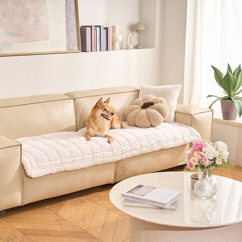 Universal Non-Slip Soft Flannel Pet Sofa Protector