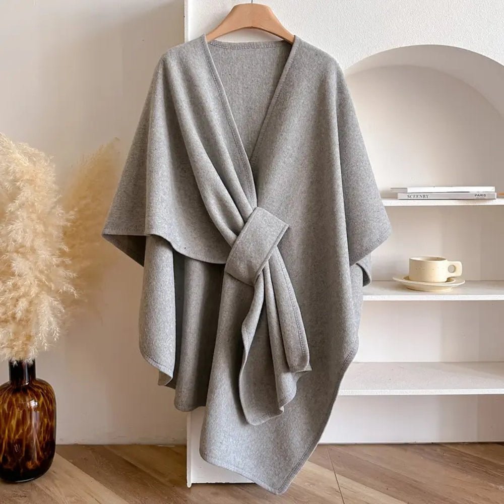Versatile Poncho Scarf Coat for Year-Round Comfort