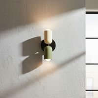 Vintage-Style Dual-Head Wall Light with Adjustable Lights