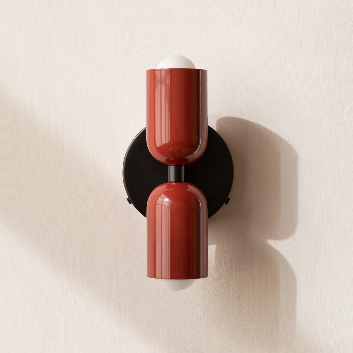 Vintage-Style Dual-Head Wall Light with Adjustable Lights