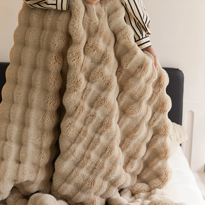 Warm Elegance Sofa Throw Blanket