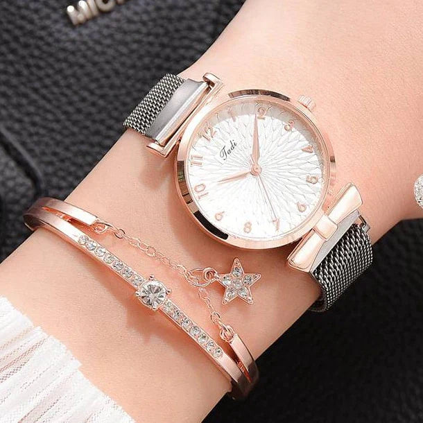 Watch with Magnetic Band