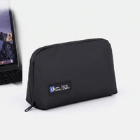 Wide-Opening Tech Organiser