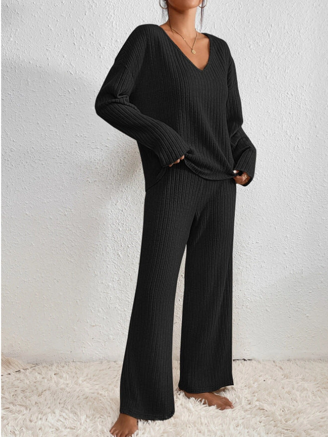 Women's 2-Piece Winter Set with Soft Sweater and Trousers