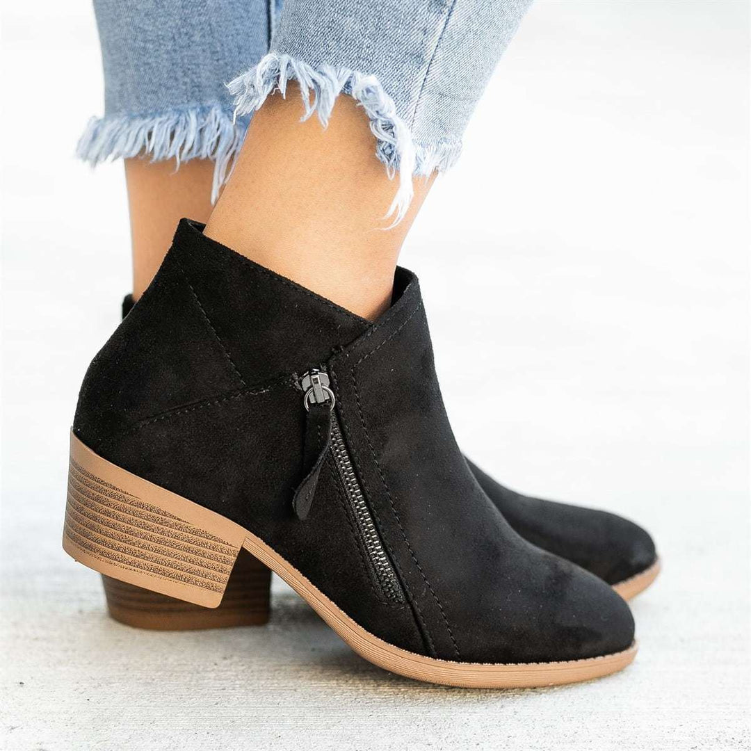 Women's Ankle Boots with Zipper Detail