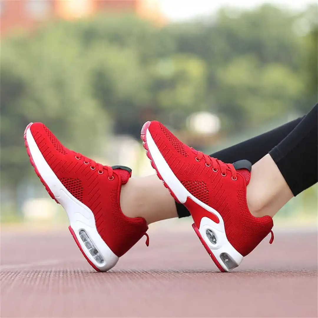 Women's Athletic Shoes with Arch Support