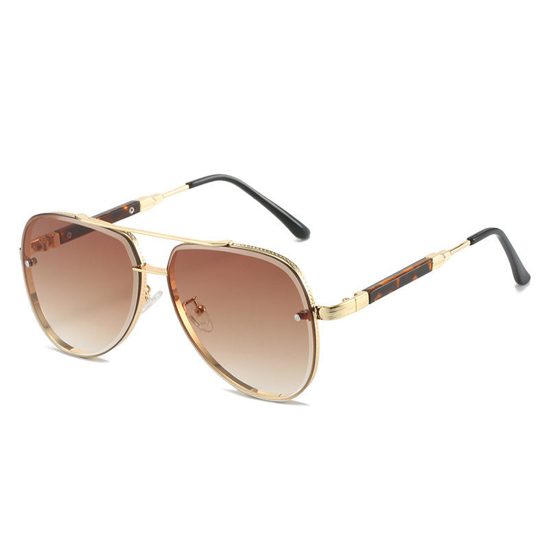 Women's Aviator Sunglasses with Stylish Gradient Protection