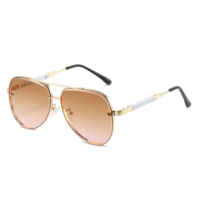 Women's Aviator Sunglasses with Stylish Gradient Protection
