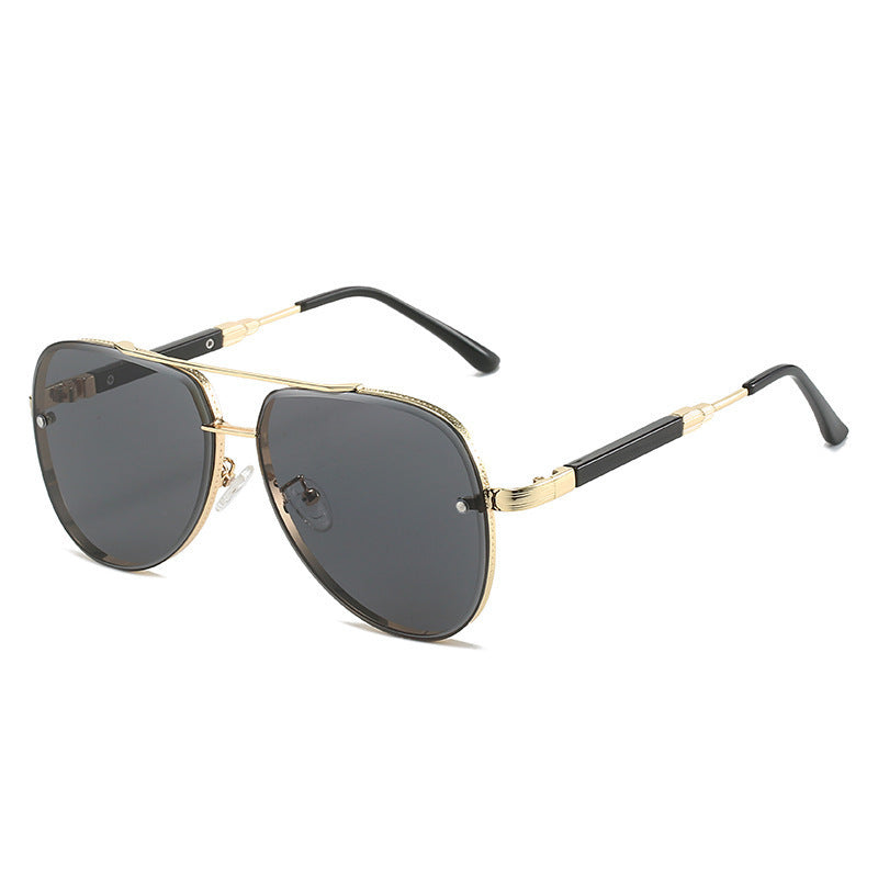 Women's Aviator Sunglasses with Stylish Gradient Protection