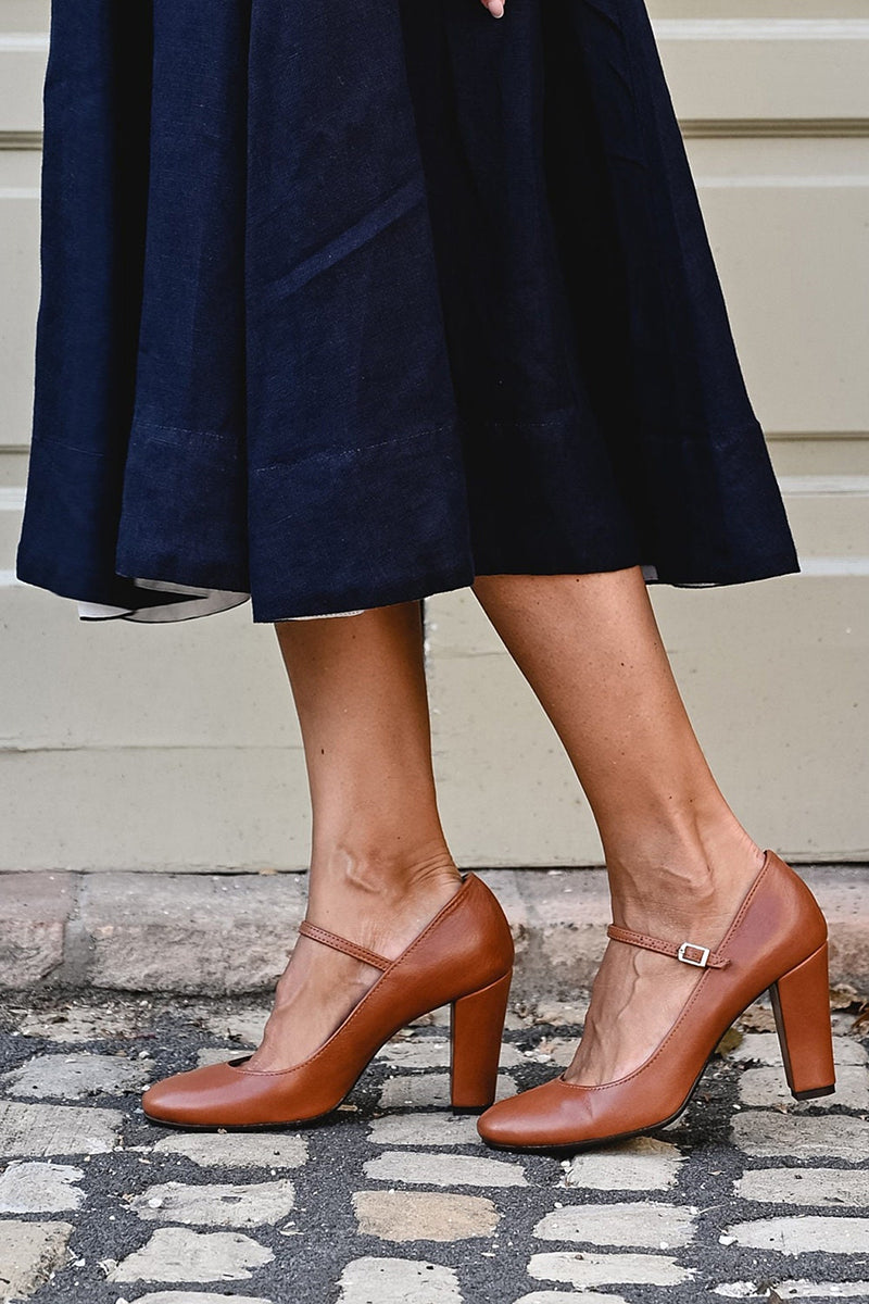 Women's Block Heel Pumps with Round Toe and Adjustable Buckle Strap