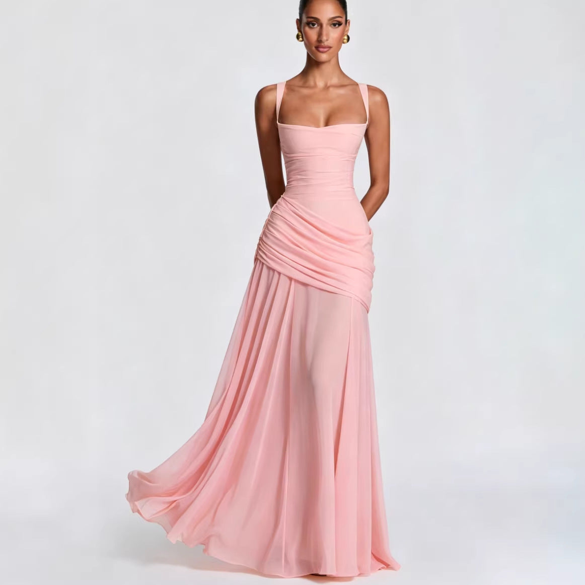Women's Elegant Wedding Dress with Tailored Ruffles and Flowing Chiffon Skirt