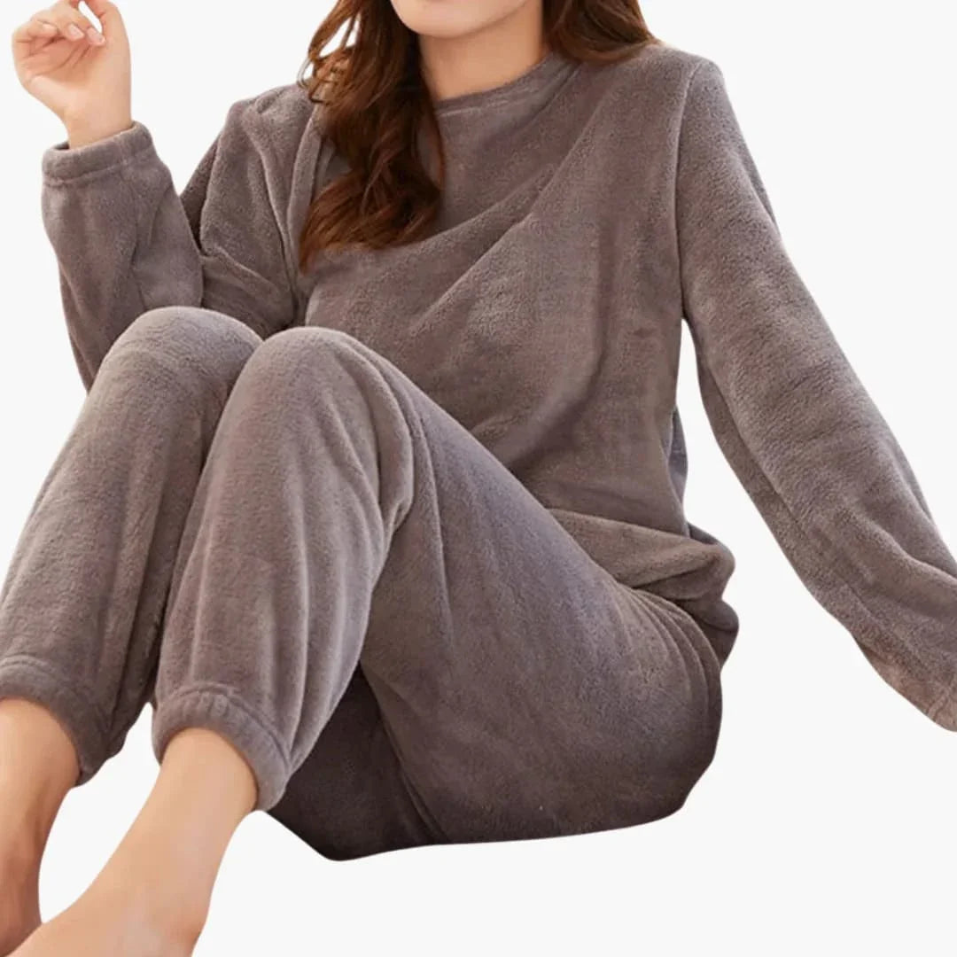 Women's Fleece Pajama Set with Round Neck and Elastic Waistband