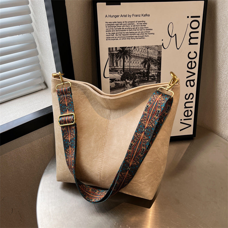 Women's Handbag – Elegant Bag for Daily Use with Comfort and High Functionality