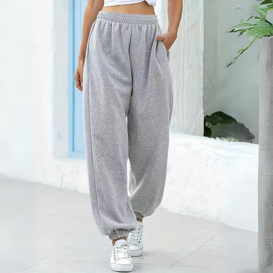 Women's High-Waisted Baggy Sweatpants - Loose Fit for Freedom of Movement and a Casual Look