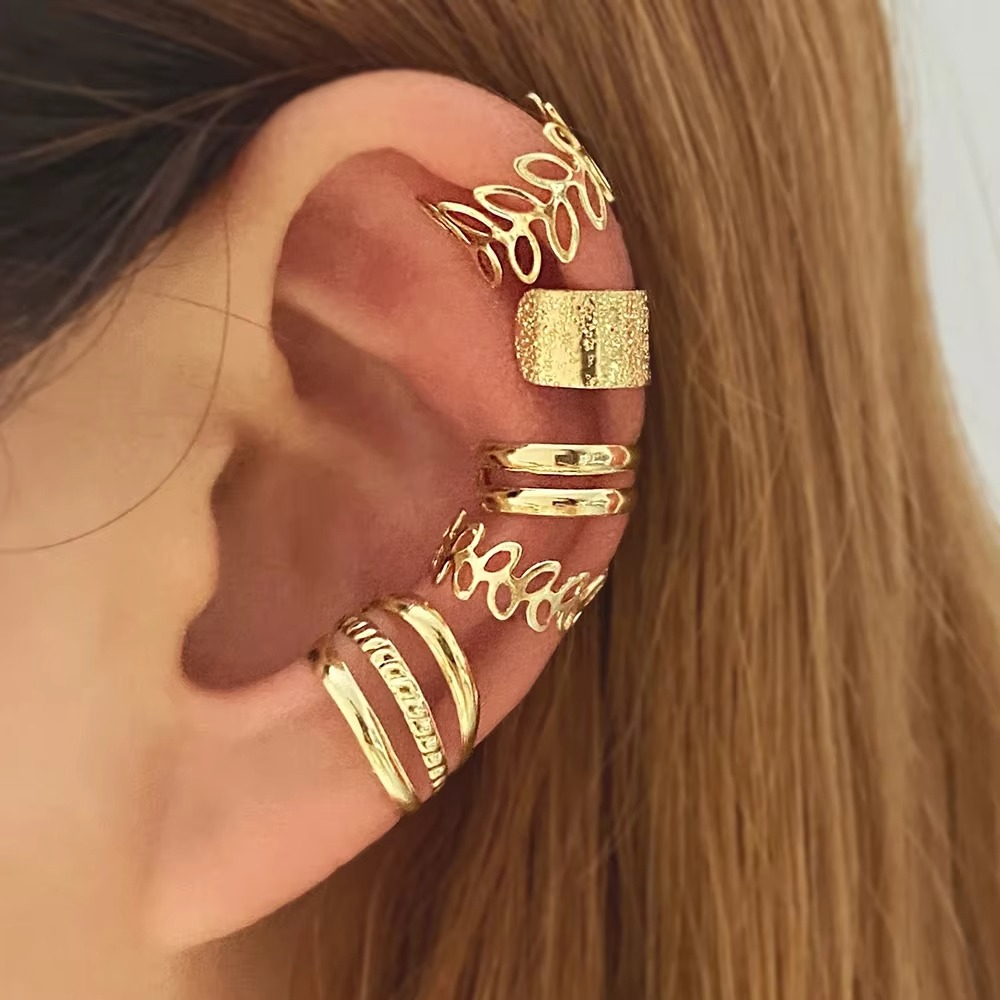 Women's Leaf Motif Clip-On Earrings