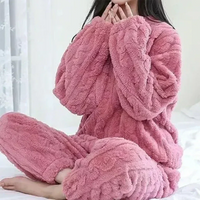 Women's Long-Sleeved Relaxed Fit Pyjama Set