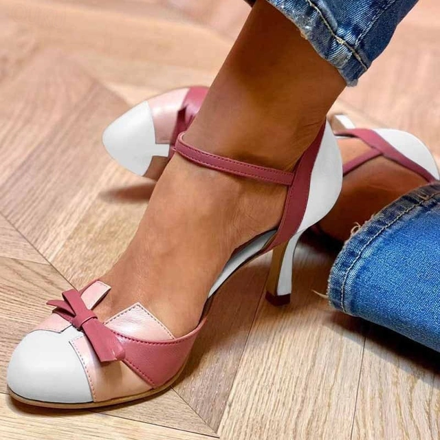 Women's Low-Heeled Ankle Strap Pumps