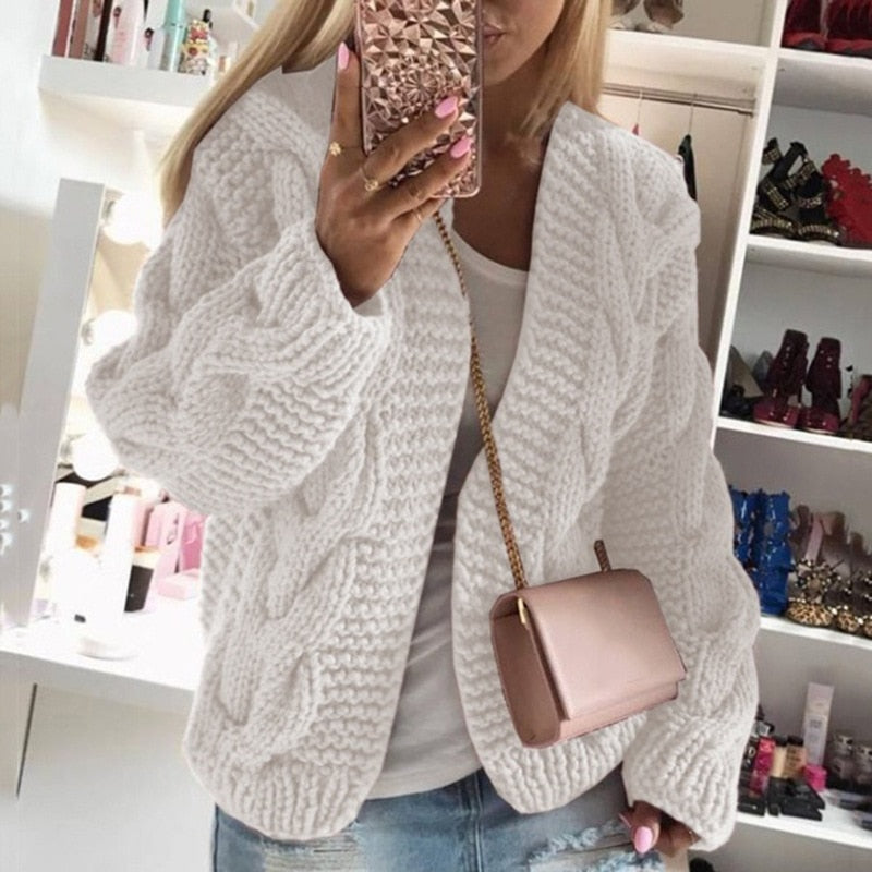 Women's Oversized Cable Knit Cardigan