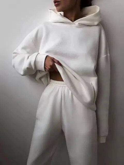 Women's Relaxed Fit Hoodie & Sweatpants Loungewear Set