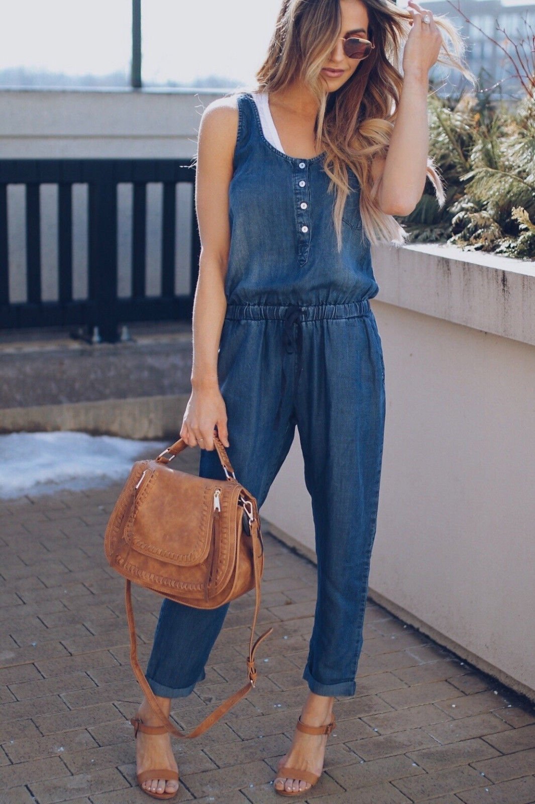 Women's Sleeveless Jumpsuit
