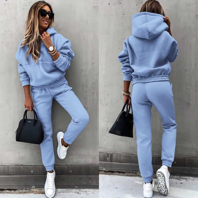 Women's Tracksuit - Comfortable and Stylish Two-Piece Set