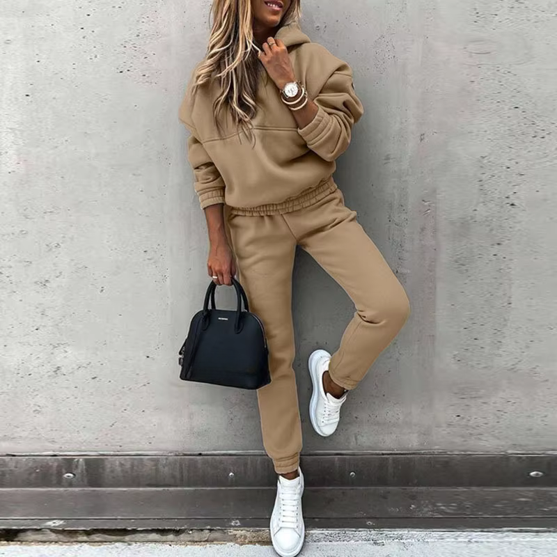 Women's Tracksuit - Comfortable and Stylish Two-Piece Set