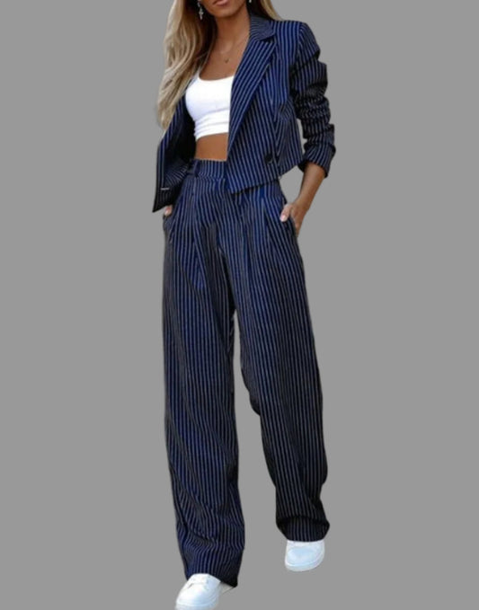 Women's Trouser Suit – Modern Style with Versatile Use