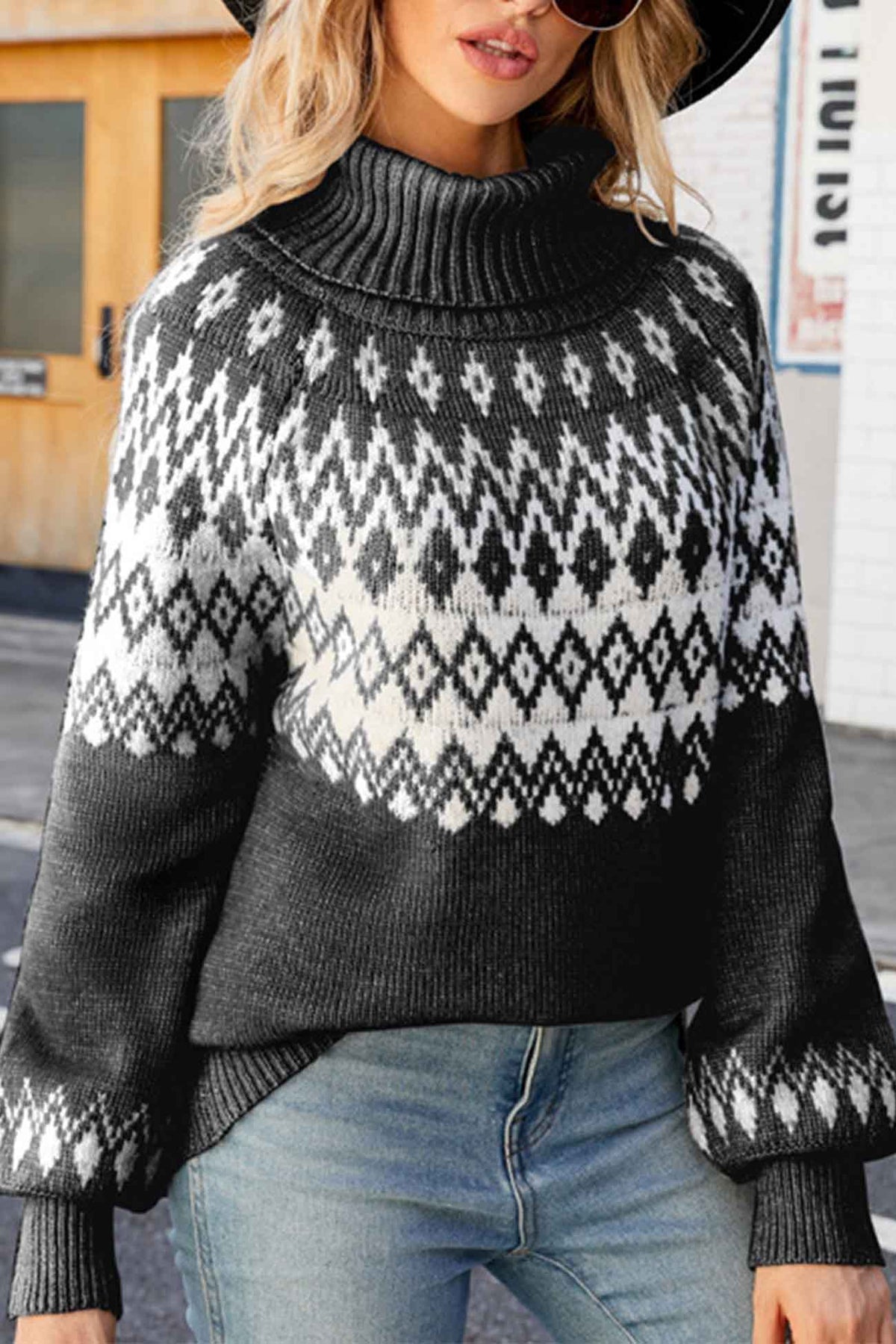 Women's Turtleneck Sweater with Fair Isle Pattern