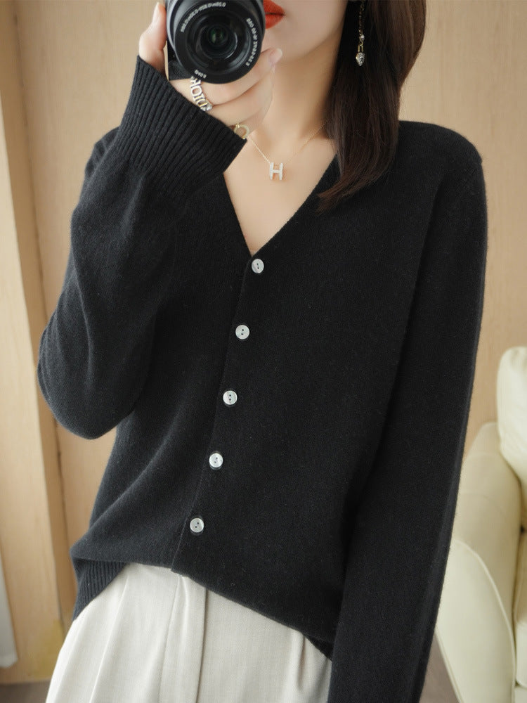 Women's V-Neck Button-Front Long Sleeve Cardigan