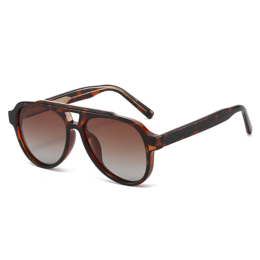 Women's Vintage Sunglasses with UV Protection and Tortoiseshell Pattern