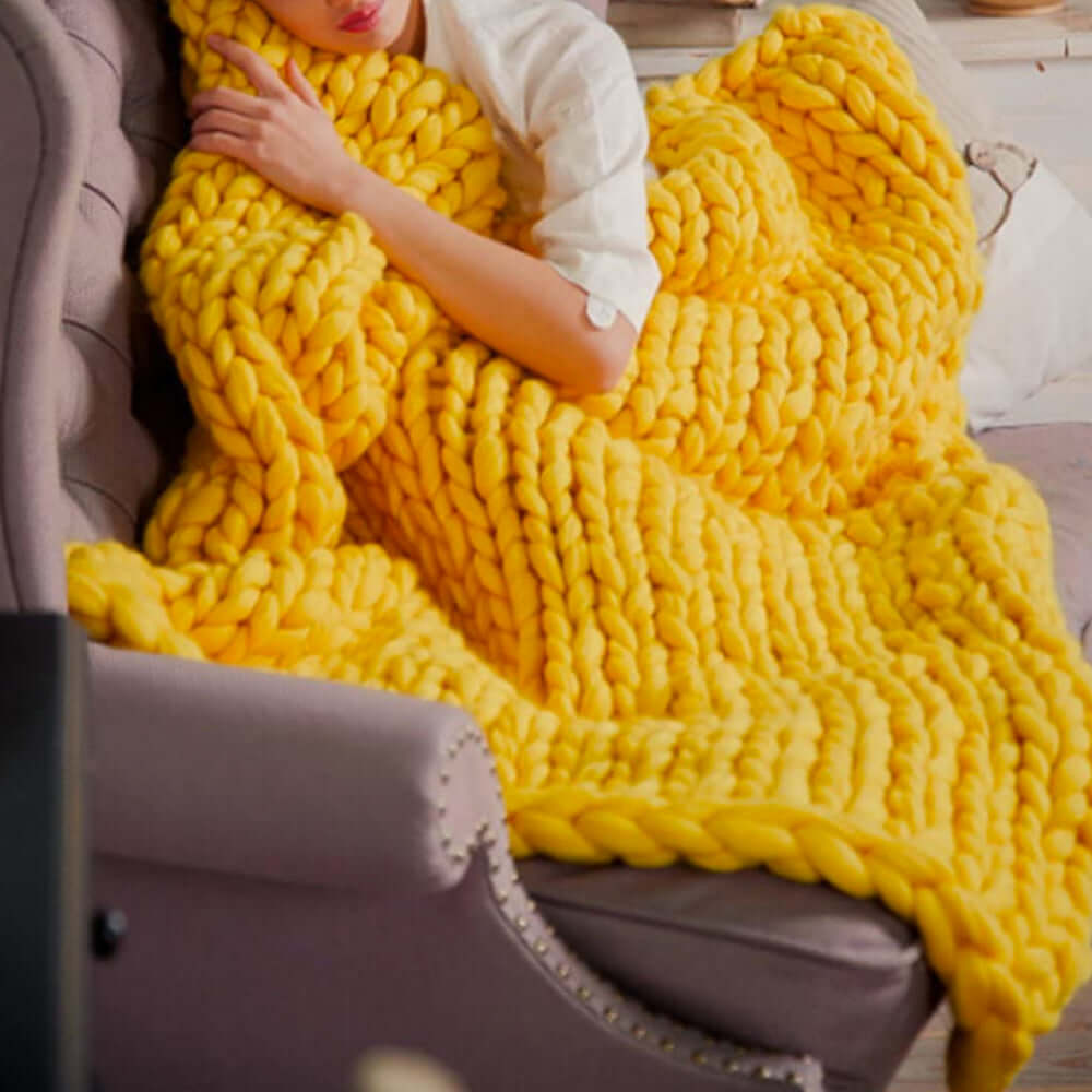 XXL Chunky Knit Cozy Blanket - Soft and Voluminous DIY Throw Blanket